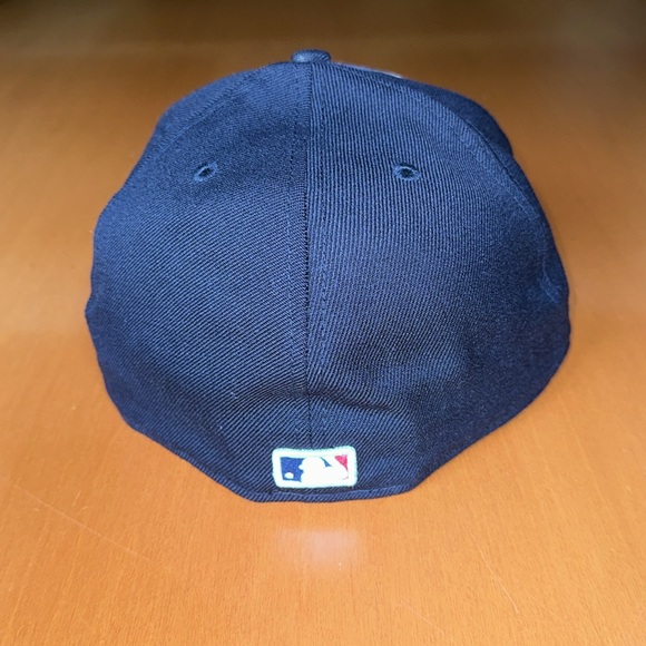New York Yankees 59Fifty 7 3/4 MLB Fitted Cap - Picture 3 of 5